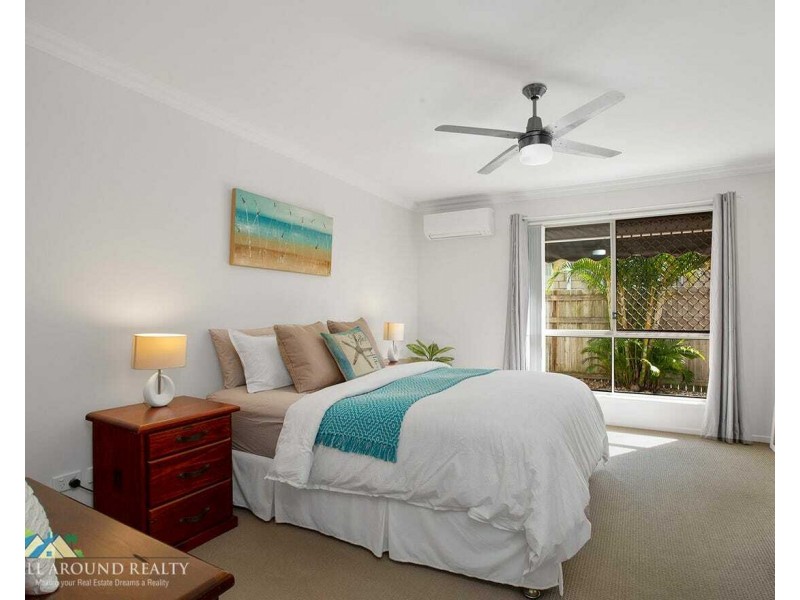 60 Sandheath Place, Ningi QLD 4511