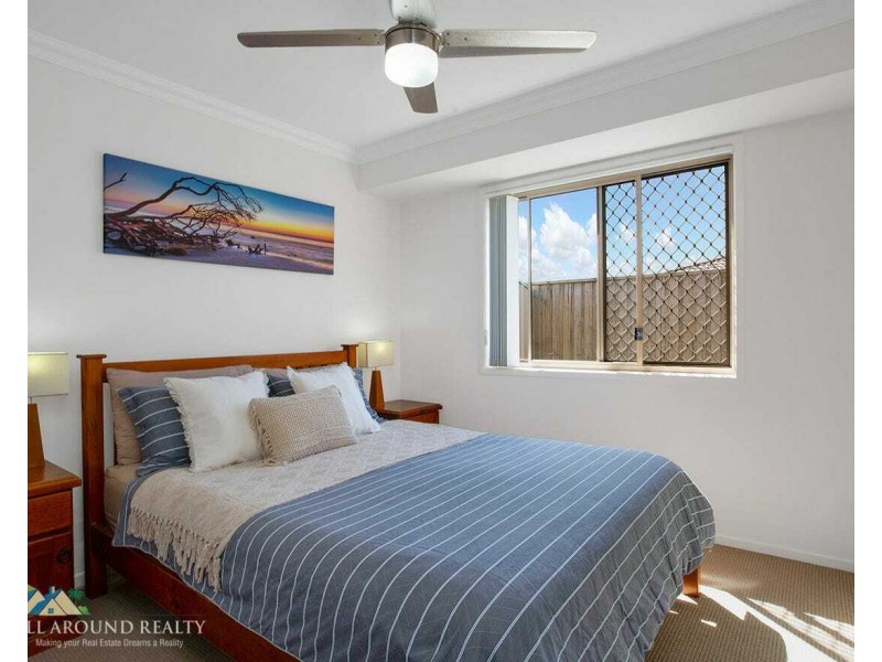 60 Sandheath Place, Ningi QLD 4511