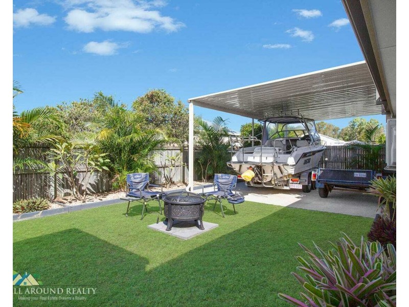 60 Sandheath Place, Ningi QLD 4511