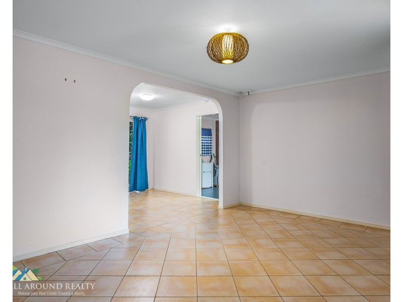 6 Pardalote Pl, Bellmere QLD 4510
