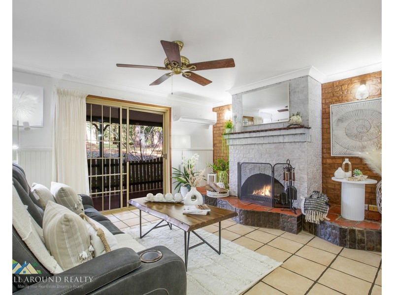136 Hamilton Rd, Elimbah QLD 4516