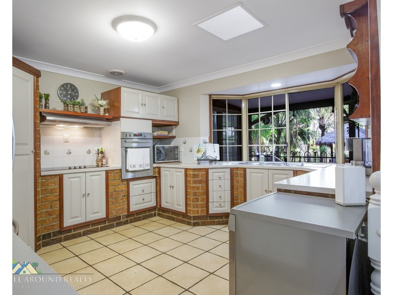136 Hamilton Rd, Elimbah QLD 4516