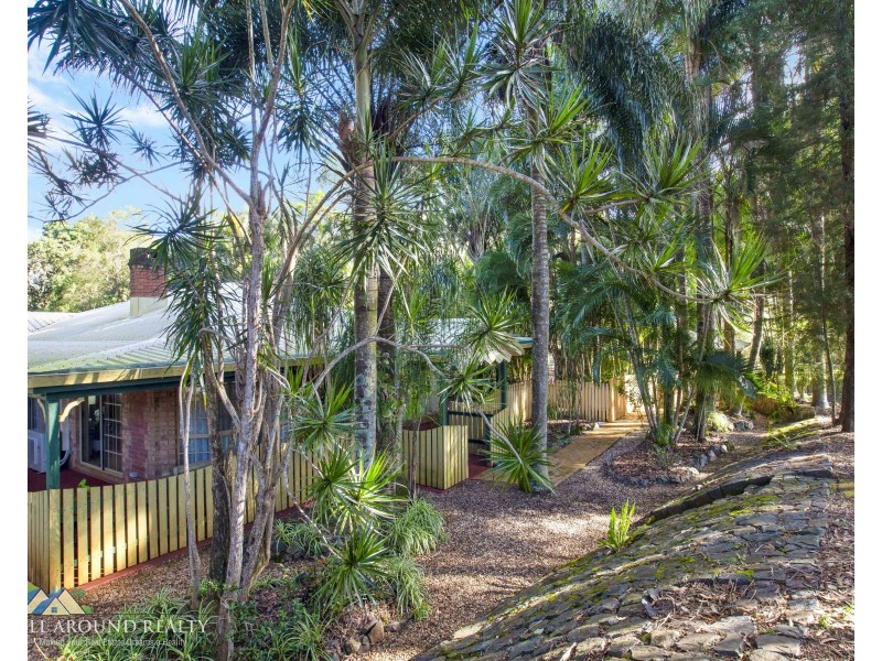 136 Hamilton Rd, Elimbah QLD 4516