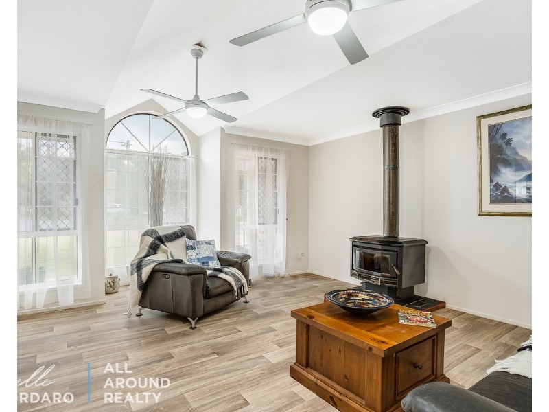 14-16 Lorikeet Ct, Upper Caboolture QLD 4510