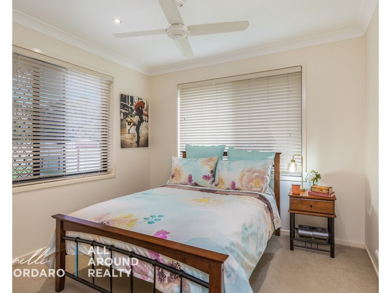 31 Hargrave St, Morayfield QLD 4506