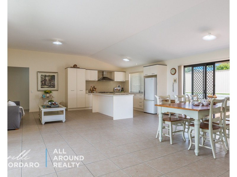31 Hargrave St, Morayfield QLD 4506