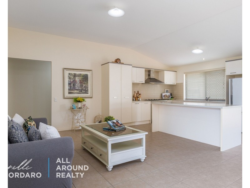 31 Hargrave St, Morayfield QLD 4506