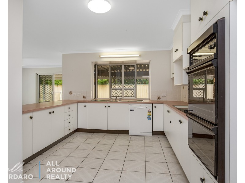 1047 Pumicestone Rd, Toorbul QLD 4510