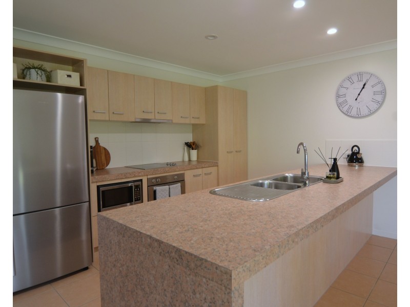 12 Leggett St, Morayfield QLD 4506