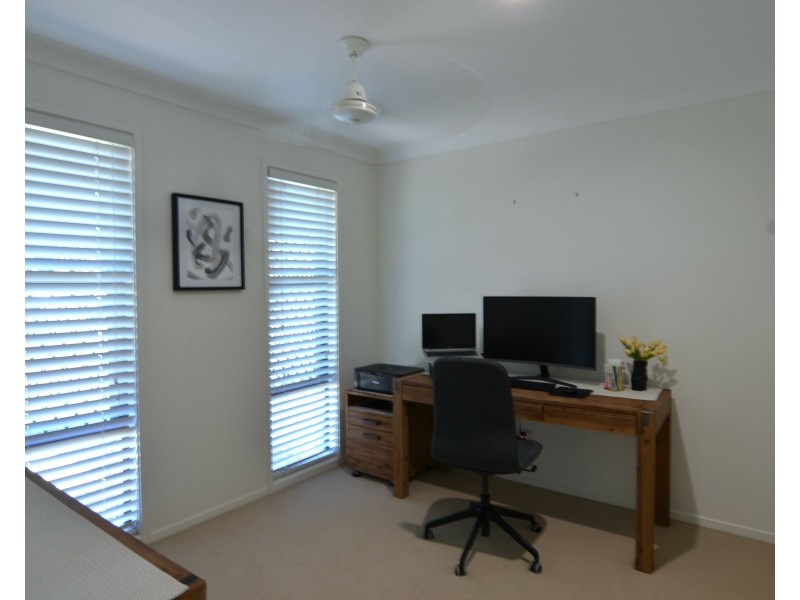 12 Leggett St, Morayfield QLD 4506