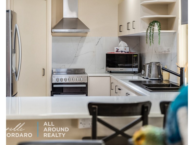 4 Waterlily Pl, Caboolture South QLD 4510