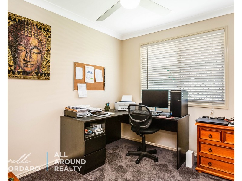 4 Waterlily Pl, Caboolture South QLD 4510