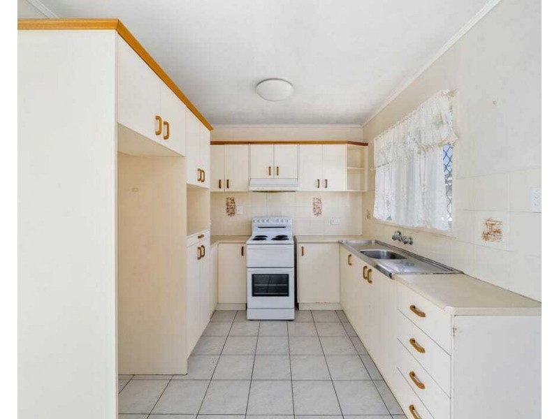 214 Victoria Ave, Margate QLD 4019