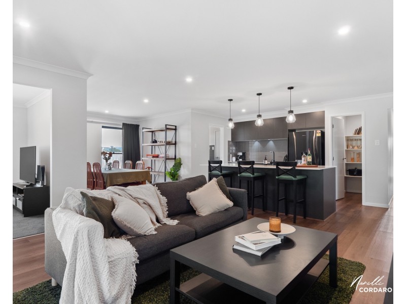 126 Currajong Cct, Delaneys Creek QLD 4514