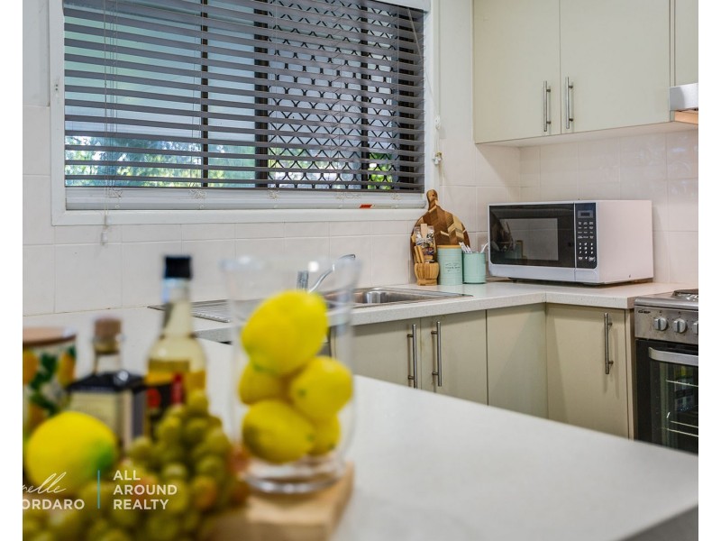 4 Boongaree Ave, Caboolture South QLD 4510
