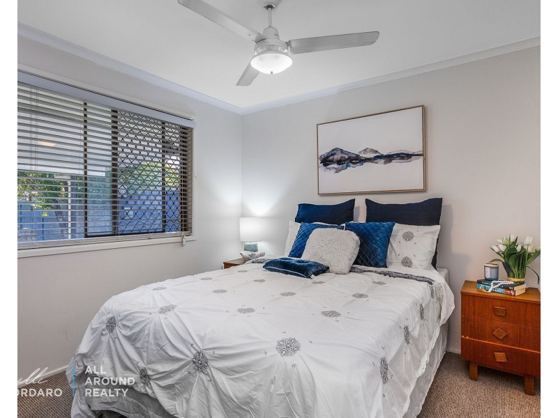 4 Boongaree Ave, Caboolture South QLD 4510