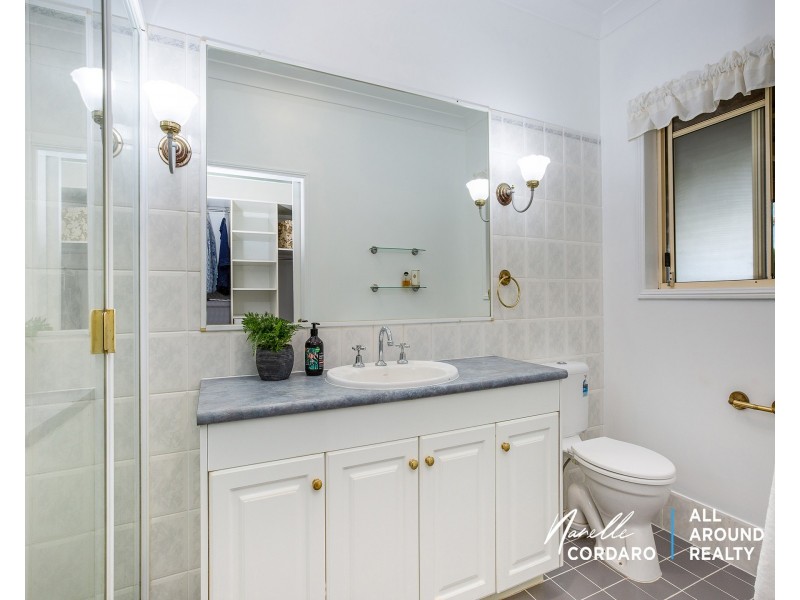 11 Hillview Ct, Wamuran QLD 4512