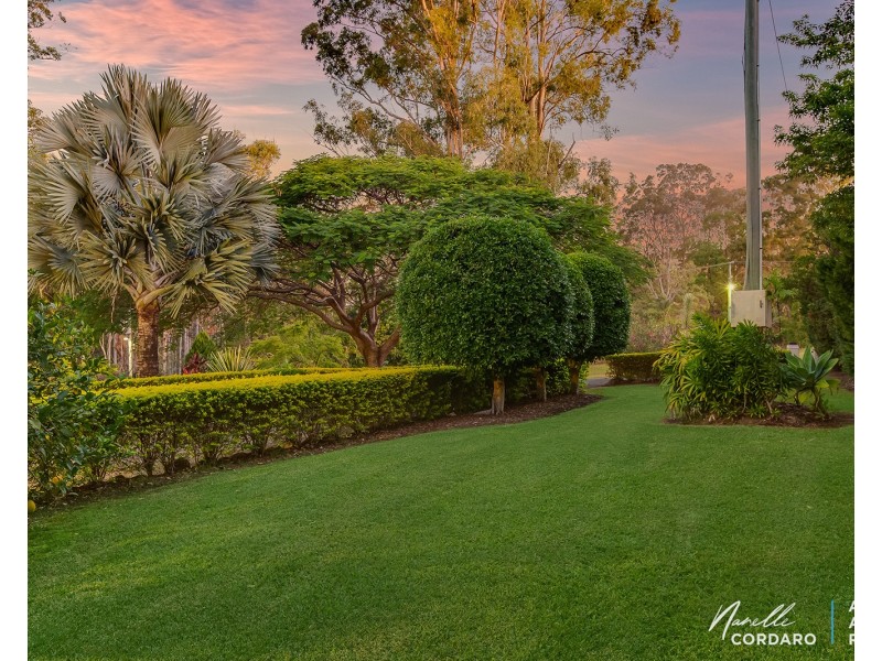 44-46 Williamson Rd, Morayfield QLD 4506