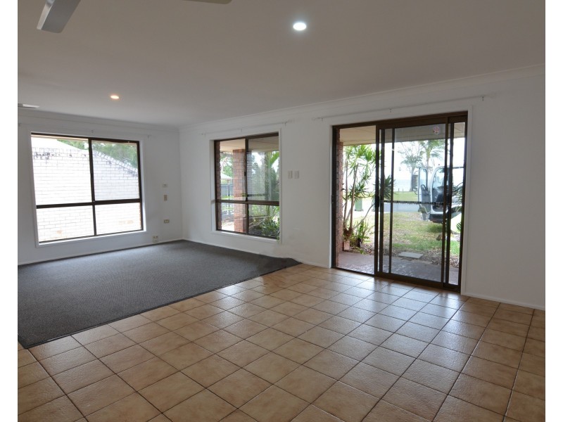 95 Esplanade, Godwin Beach QLD 4511