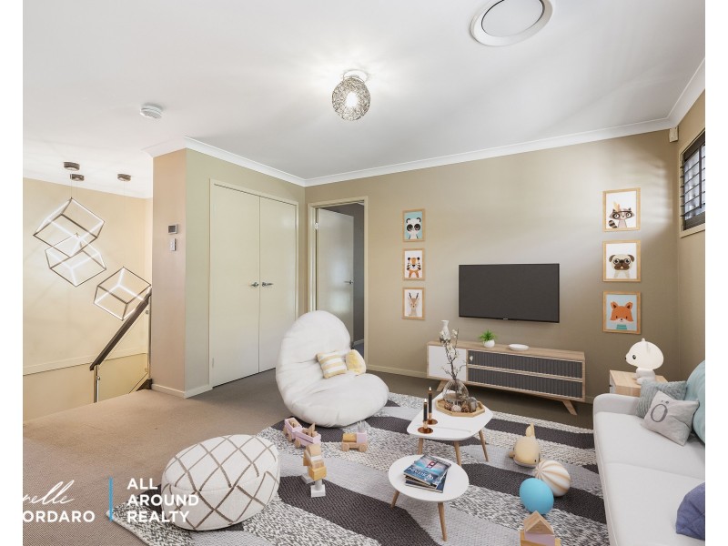 68 Woolshed St, Ferny Hills QLD 4055