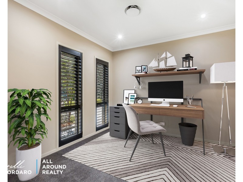68 Woolshed St, Ferny Hills QLD 4055