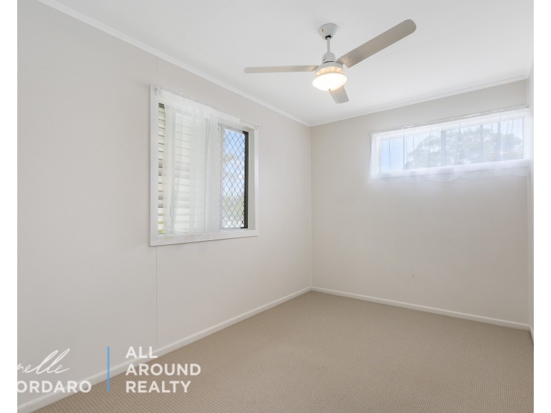8 Moss St, Kippa-ring QLD 4021