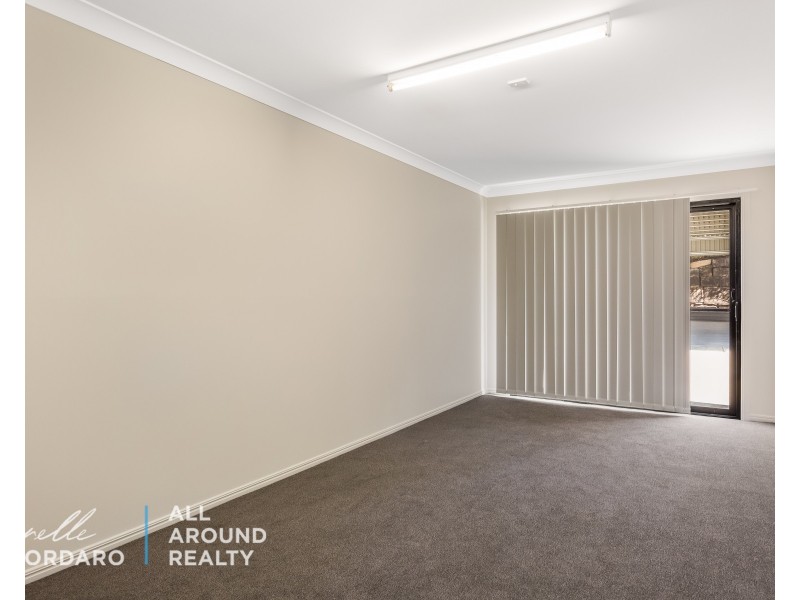52-54 Royston St, Kilcoy QLD 4515