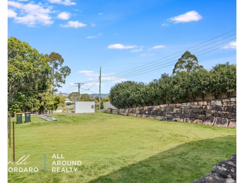 52-54 Royston St, Kilcoy QLD 4515