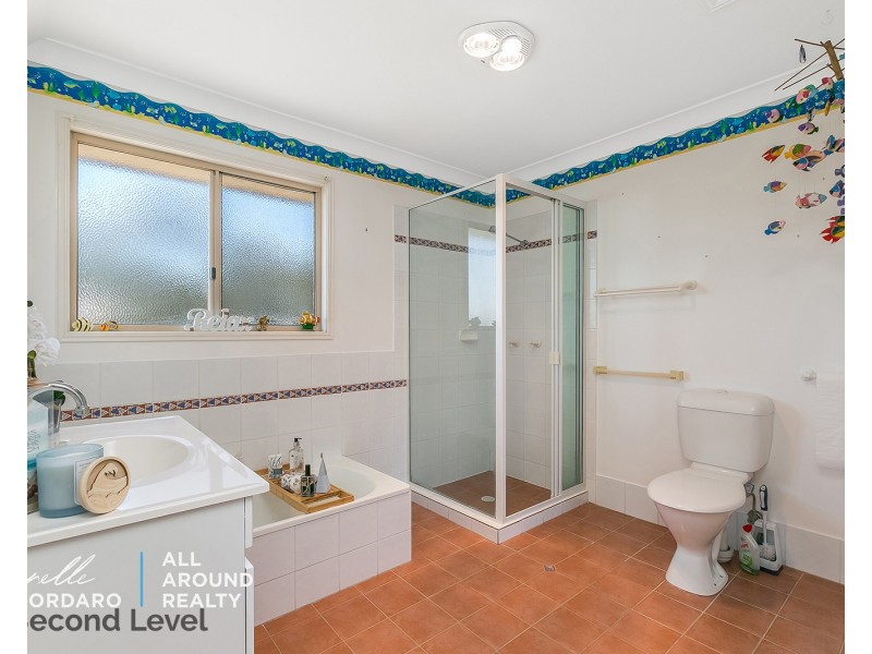 8 Sunnyside Crescent, Donnybrook QLD 4510