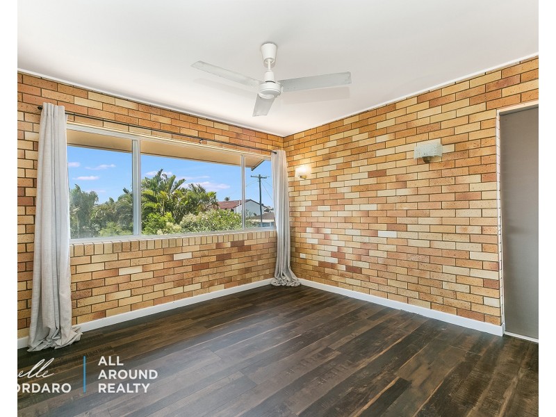Unit 2/6 Clipper St, Bongaree QLD 4507