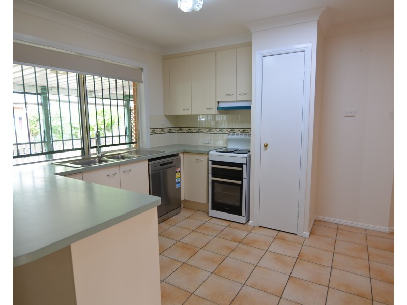 3 Jonathon St, Morayfield QLD 4506