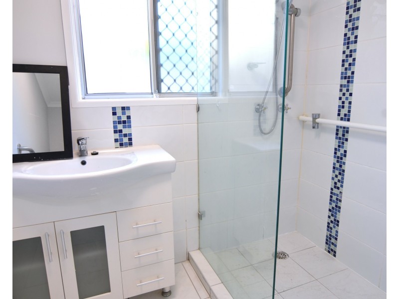 82 Frank St, Caboolture South QLD 4510