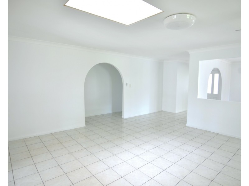 15 Winterbrook Ct, Caboolture QLD 4510