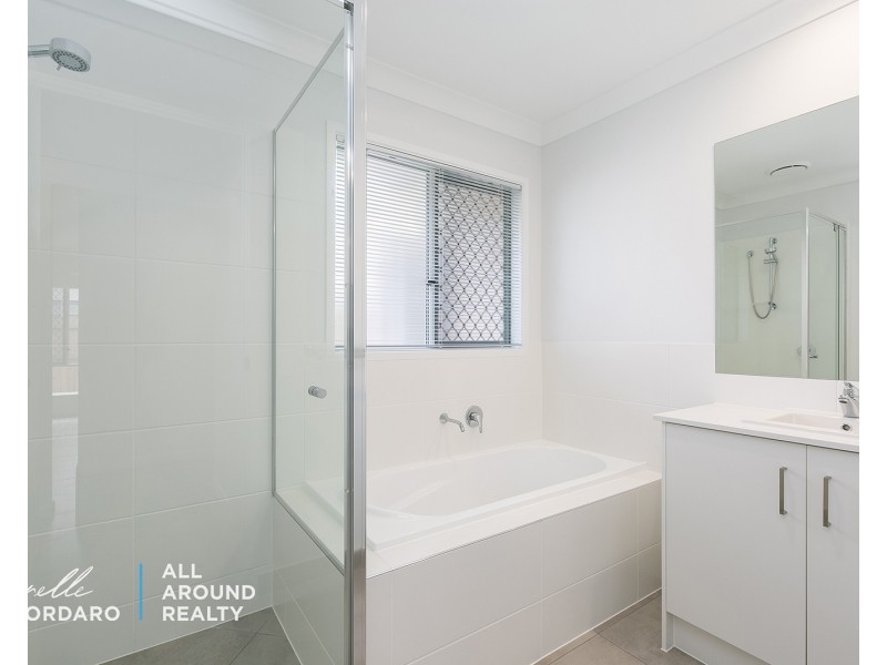 10 Serenity Cres, Donnybrook QLD 4510