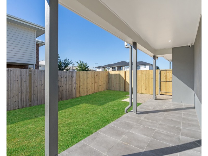 Unit 2/21 Grothe St, Morayfield QLD 4506