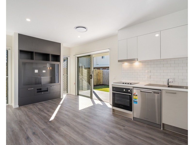 Unit 2/21 Grothe St, Morayfield QLD 4506