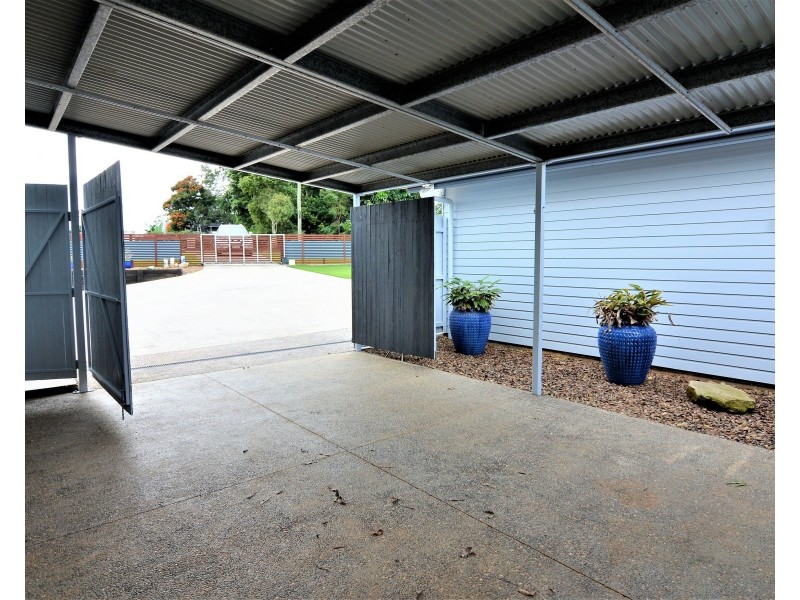 196 Tinney Road, Upper Caboolture QLD 4510
