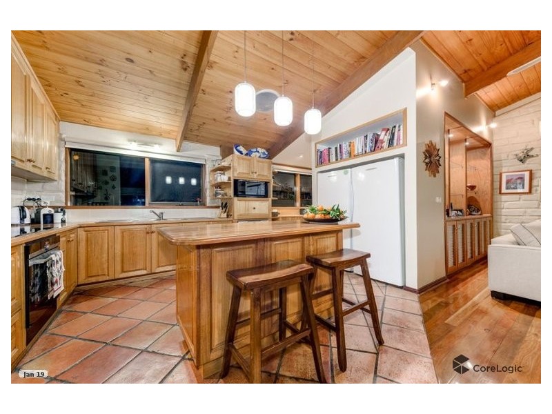 245 Palmer Road, Sunbury VIC 3429
