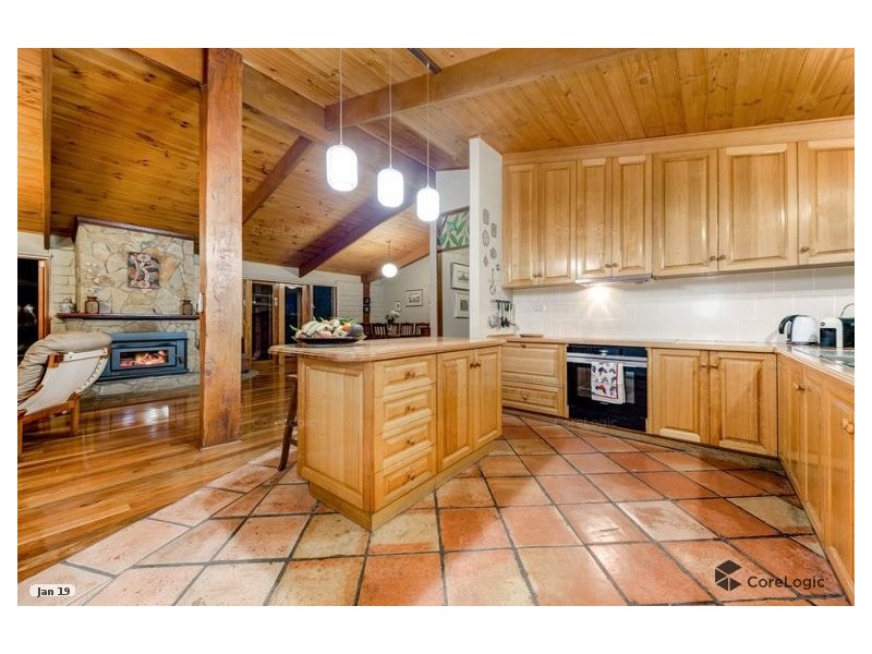 245 Palmer Road, Sunbury VIC 3429