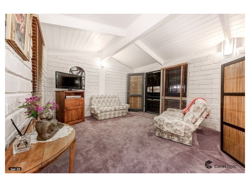 245 Palmer Road, Sunbury VIC 3429