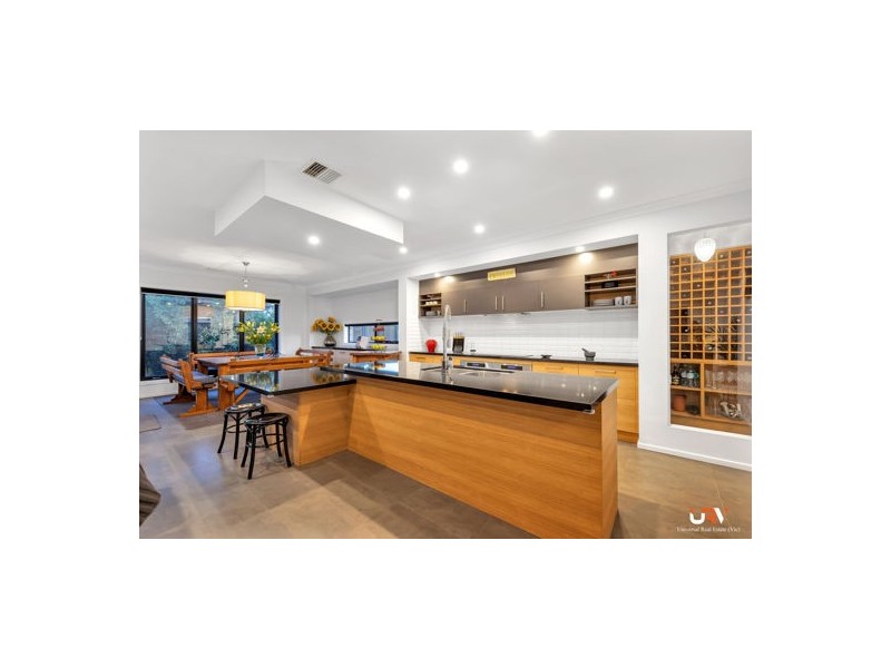 23 Dashing Road, Craigieburn VIC 3064