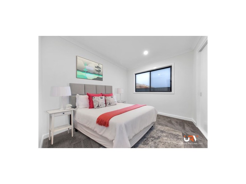 20 Angophora Crescent, Craigieburn VIC 3064