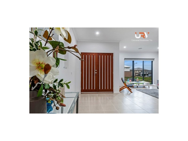 6 Montalto Street, Craigieburn VIC 3064