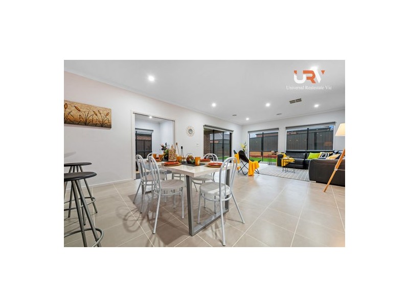 6 Montalto Street, Craigieburn VIC 3064