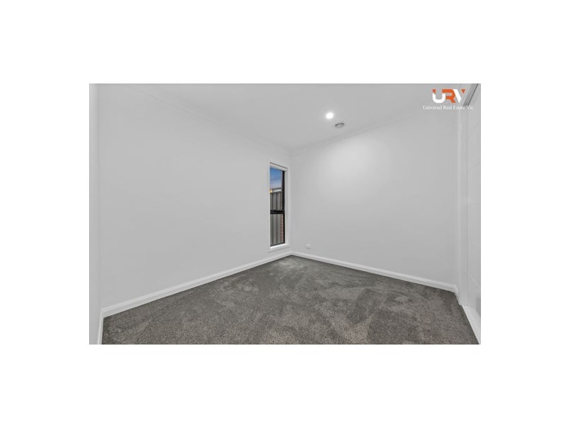 83 Featherwood Crescent, Craigieburn VIC 3064