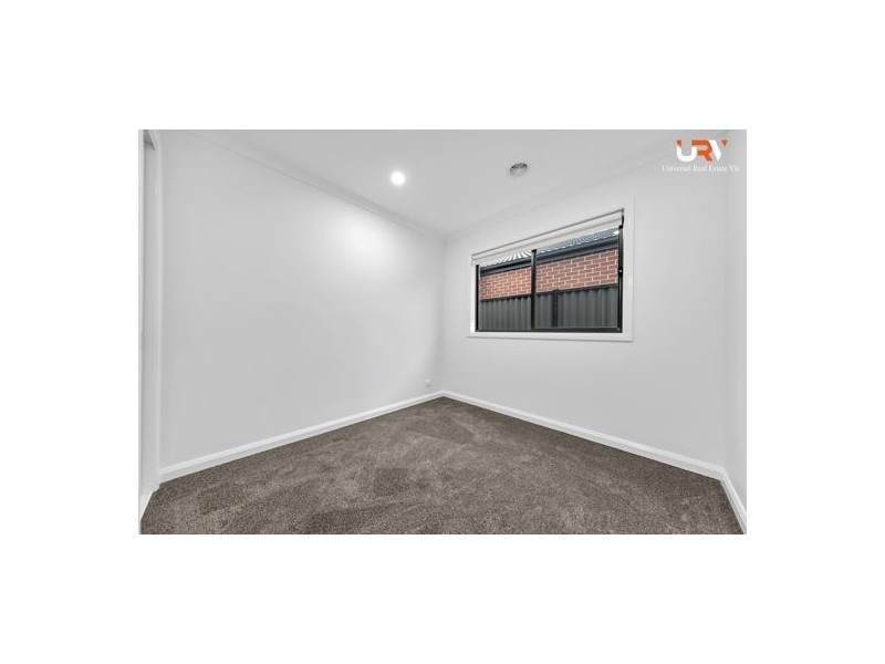 85 Featherwood Crescent, Craigieburn VIC 3064