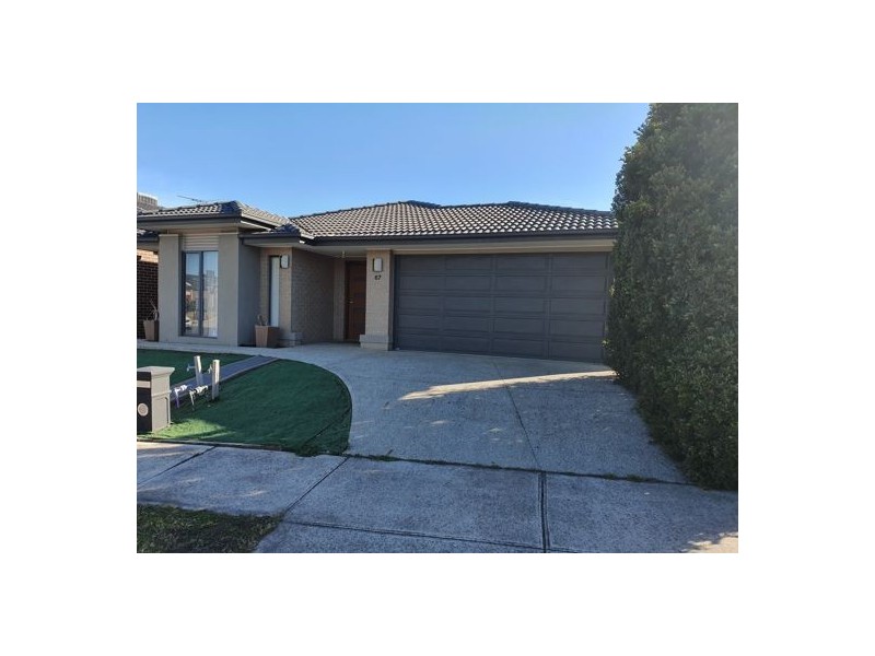 67 Newbury Bvd, Craigieburn VIC 3064