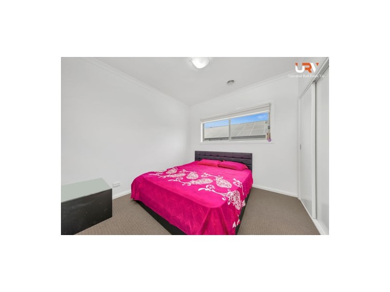 42 Natural Drive, Craigieburn VIC 3064