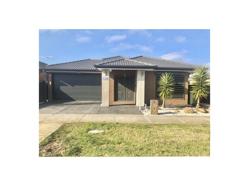 15 Crosskeys Road, Craigieburn VIC 3064