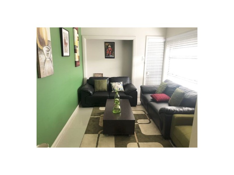 15 Crosskeys Road, Craigieburn VIC 3064